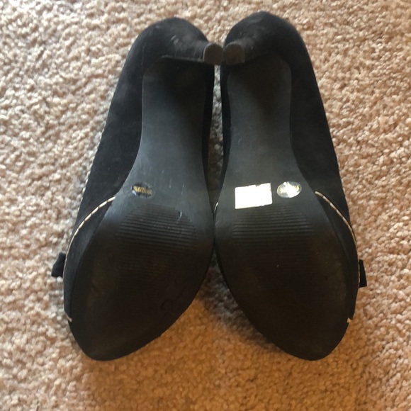 Jessica Simpson George Black Suede heels - Picture 4 of 5